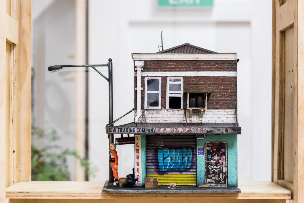 Miniature Art vs. Diorama Building: What's the Difference? 1 -RC Mech 121812 8533 155438 3336 JoshSmith BrickMortar daniel purvis DSC 5227 -Rc Mech